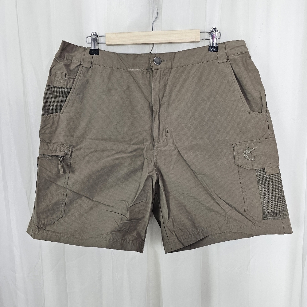 Reel Legends Men's Performance Quick Dry Cargo Shorts Brown Size Large